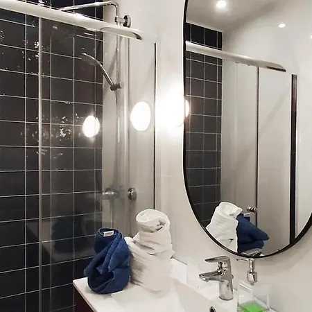 First-line Waterfront Studio Appartement *