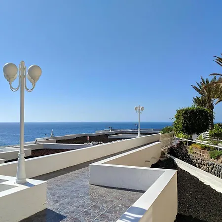 First-line Waterfront Studio Callao Salvaje